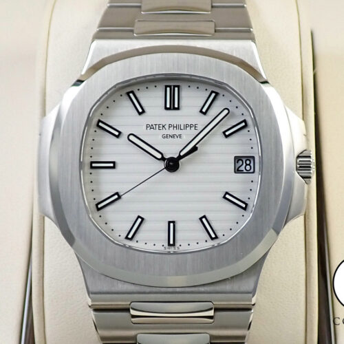 パテックフィリップ ノーチラス Ref.5711/1A-011 ステンレススチール ホワイト文字盤 商品画像1