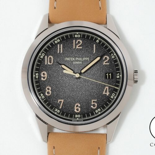 パテックフィリップ カラトラバ Ref.5226G-001 ホワイトゴールド ブラックグラデーションのテクスチャード ラック アントラサイト文字盤 美品 nsa8mg66 商品画像1