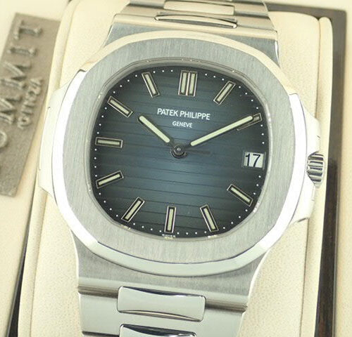 パテックフィリップ ノーチラス Ref.5711/1A-001 ブラックブルー文字盤 中古 nautilus-56 商品画像1