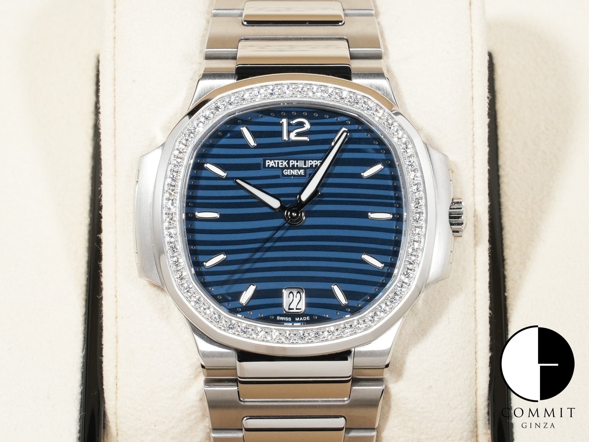 パテックフィリップ ノーチラス Ref.7118/1200A-001 ステンレススチール ブルー オパーリン文字盤 美品 pswprmm7 商品画像1