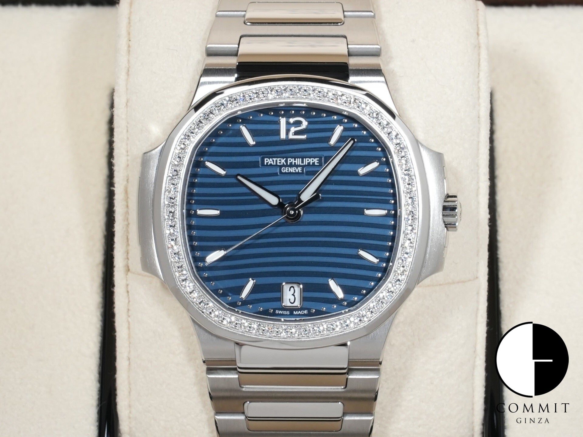 パテックフィリップ ノーチラス Ref.7118/1200A-001 ステンレススチール ブルー オパーリン文字盤 未使用 9jfgrmks 商品画像1