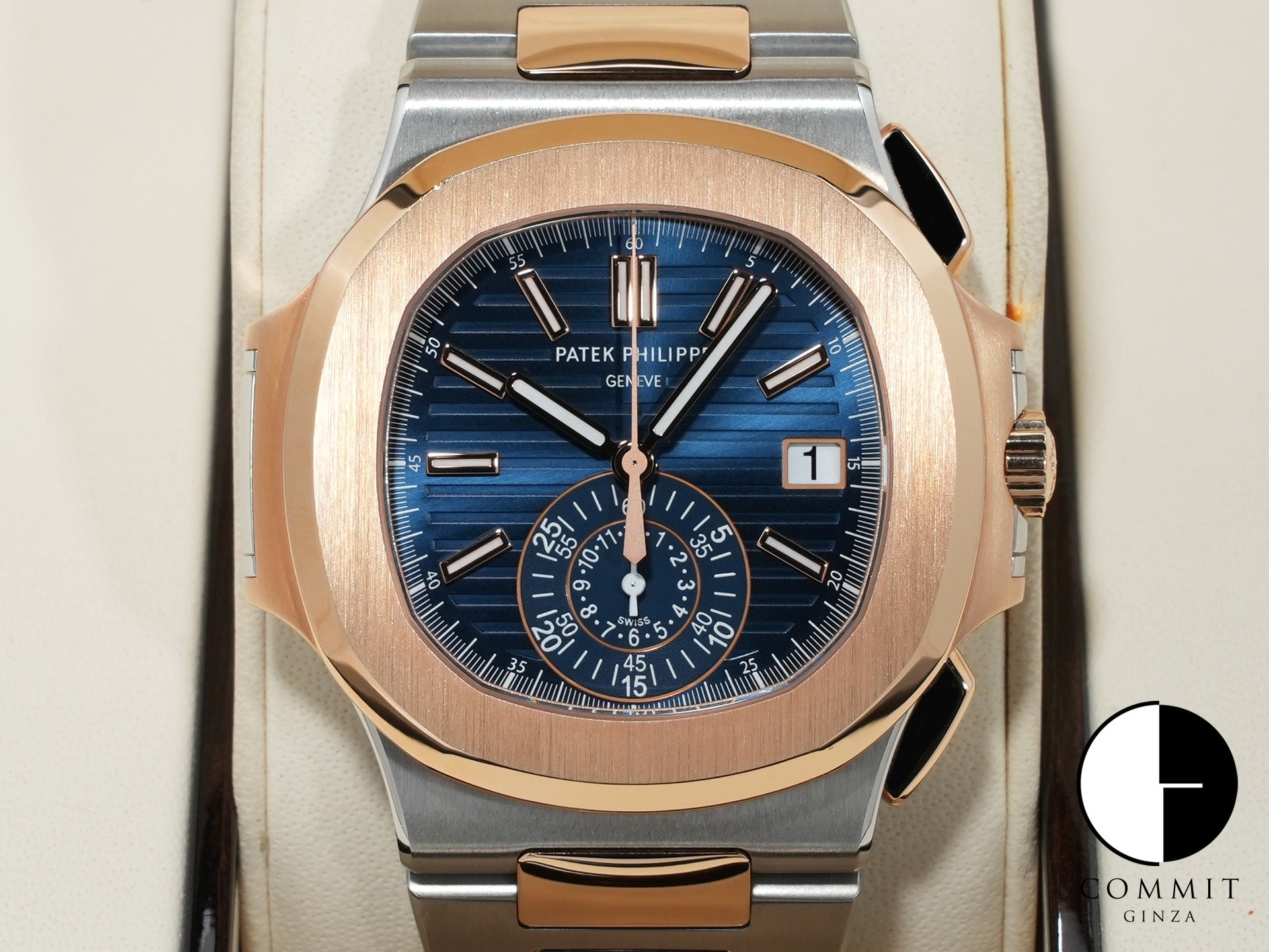 パテックフィリップ ノーチラス クロノグラフ Ref.5980/1AR-001 ステンレススチール/ローズゴールド ブルー文字盤 美中古 i5wfdggn 商品画像1