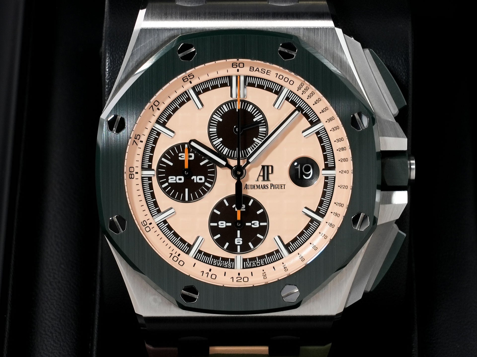 オーデマピゲ ロイヤルオーク オフショア クロノグラフ Ref.26400SO.OO.A054CA.01 ステンレススチール ベージュダイヤル（グランド・タペストリー）文字盤 極美品 ptfx3fng 商品画像2