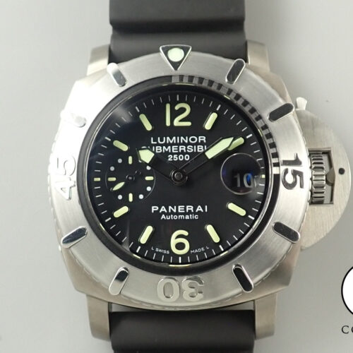 パネライ ルミノール サブマーシブル 2500 Ref.PAM00194 ブラック文字盤 中古 VWXKSJ1V 商品画像1