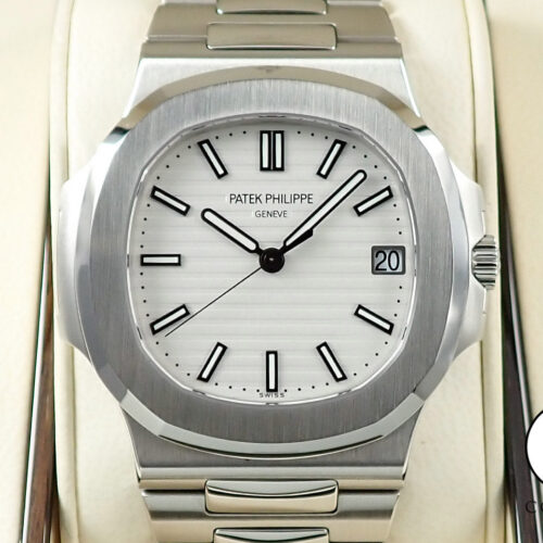 パテックフィリップ ノーチラス Ref.5711/1A-011 ステンレススチール ホワイト文字盤 商品画像1